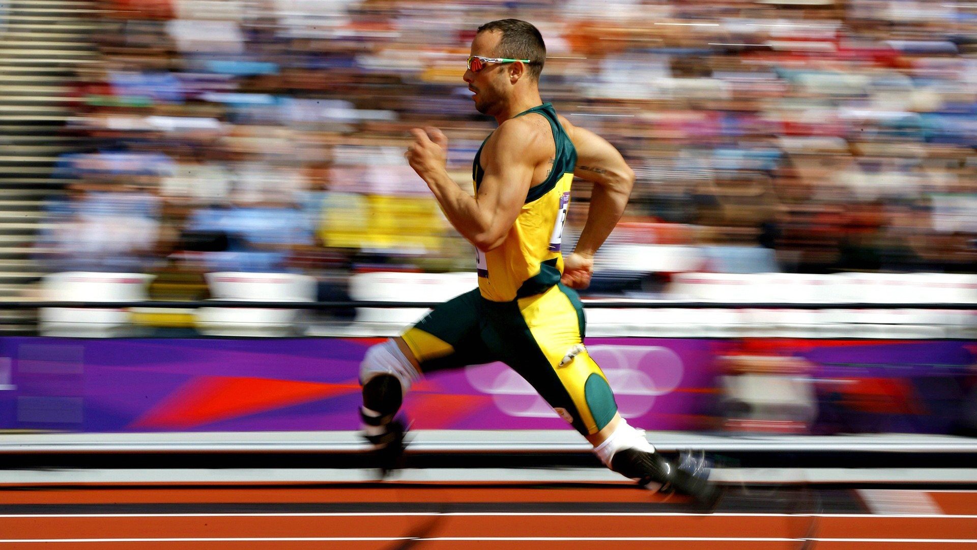 温网巅峰对决，阿尔卡拉斯逆转德约科维奇，新生代终破巨头垄断